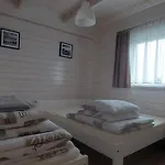 Ewa *